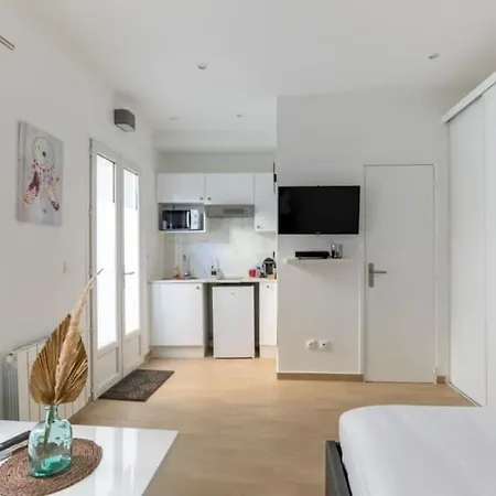 Διαμέρισμα Hsh Alesia/montparnasse : Cosy Studio 3p Παρίσι